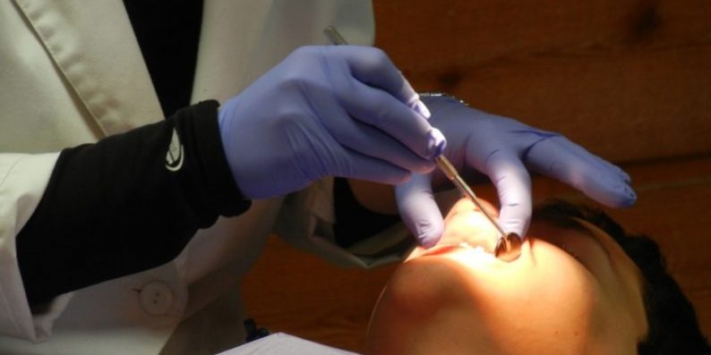 medic stomatolog bucuresti cabinet stomatologic Mituri si realitate in stomatologie medic stomatolog bucuresti cabinet stomatologic